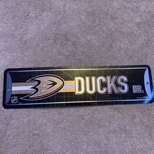 Anaheim ducks sign